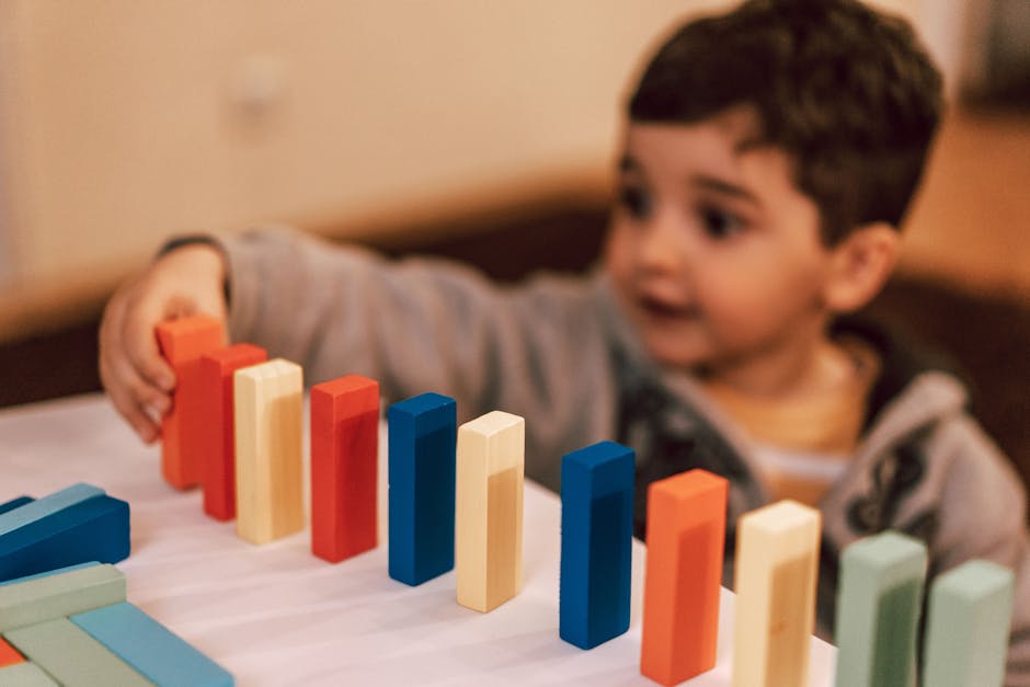 toddler playing blocks cognitive development, early childhood brain stimulation