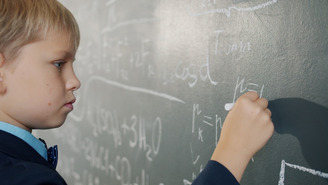 child math thinking, elementary school logic puzzle, brain development early childhood